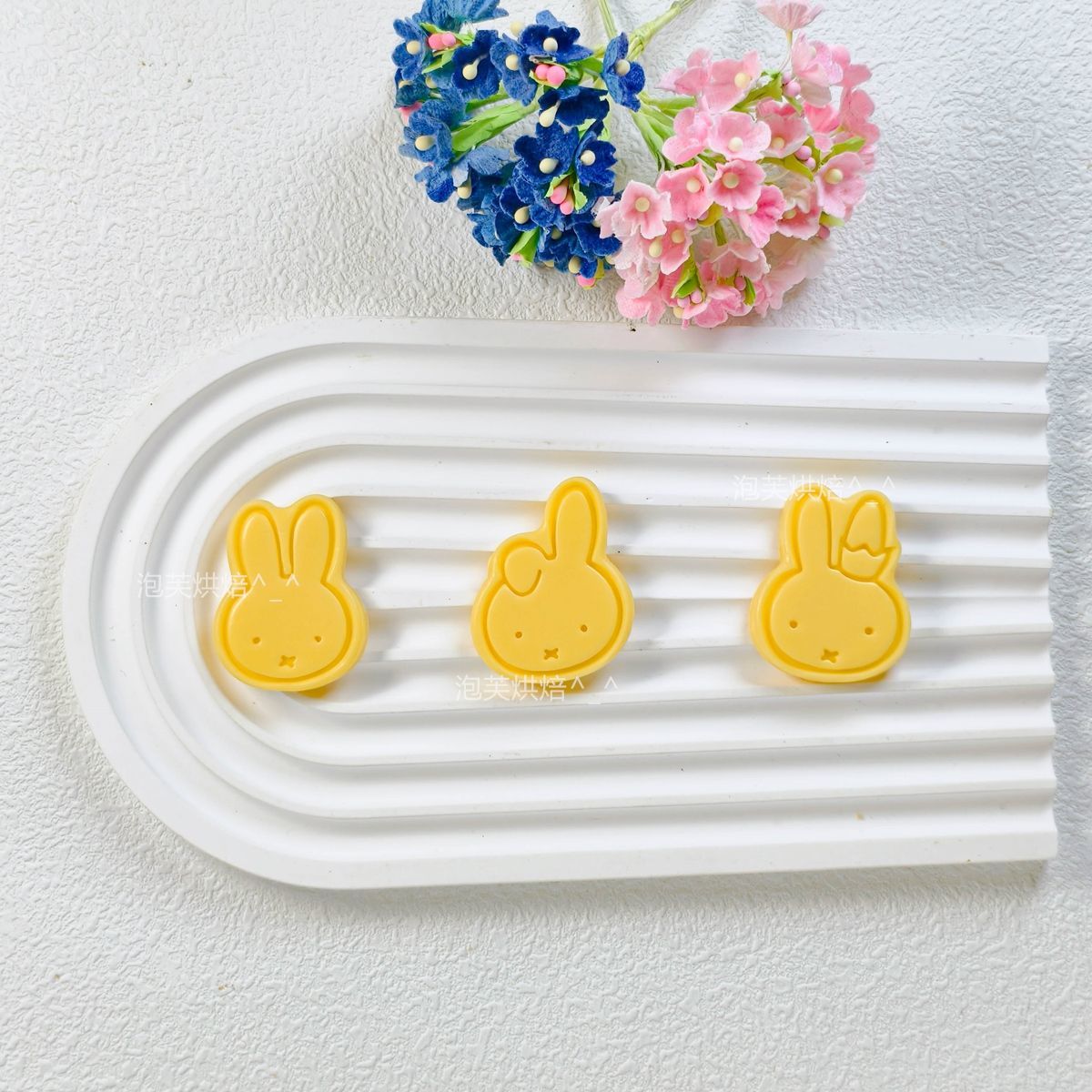 Cute 3D Press Cookie Mold with - огляд і ціна Commercial Kitchen Items