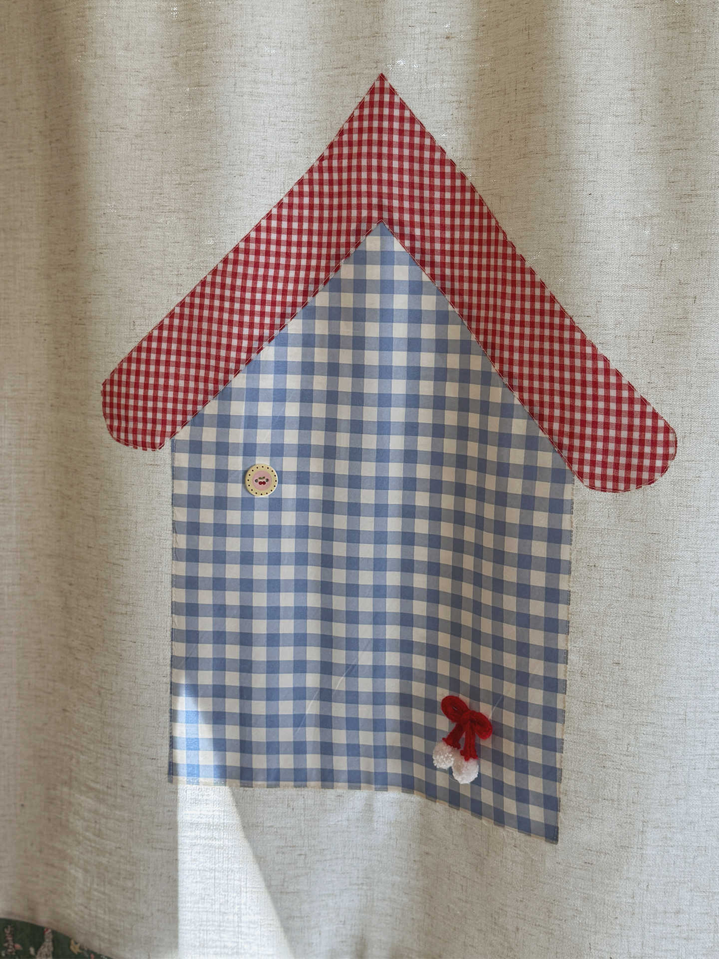 VIKAMA Gingham Small House Nor - огляд і ціна Commercial Kitchen Ceiling